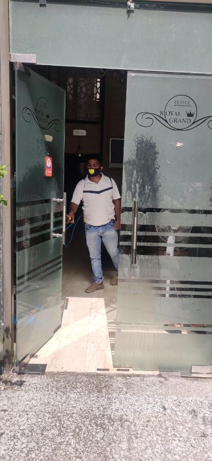 Hotel Royal Grand Yeni Delhi Dış mekan fotoğraf