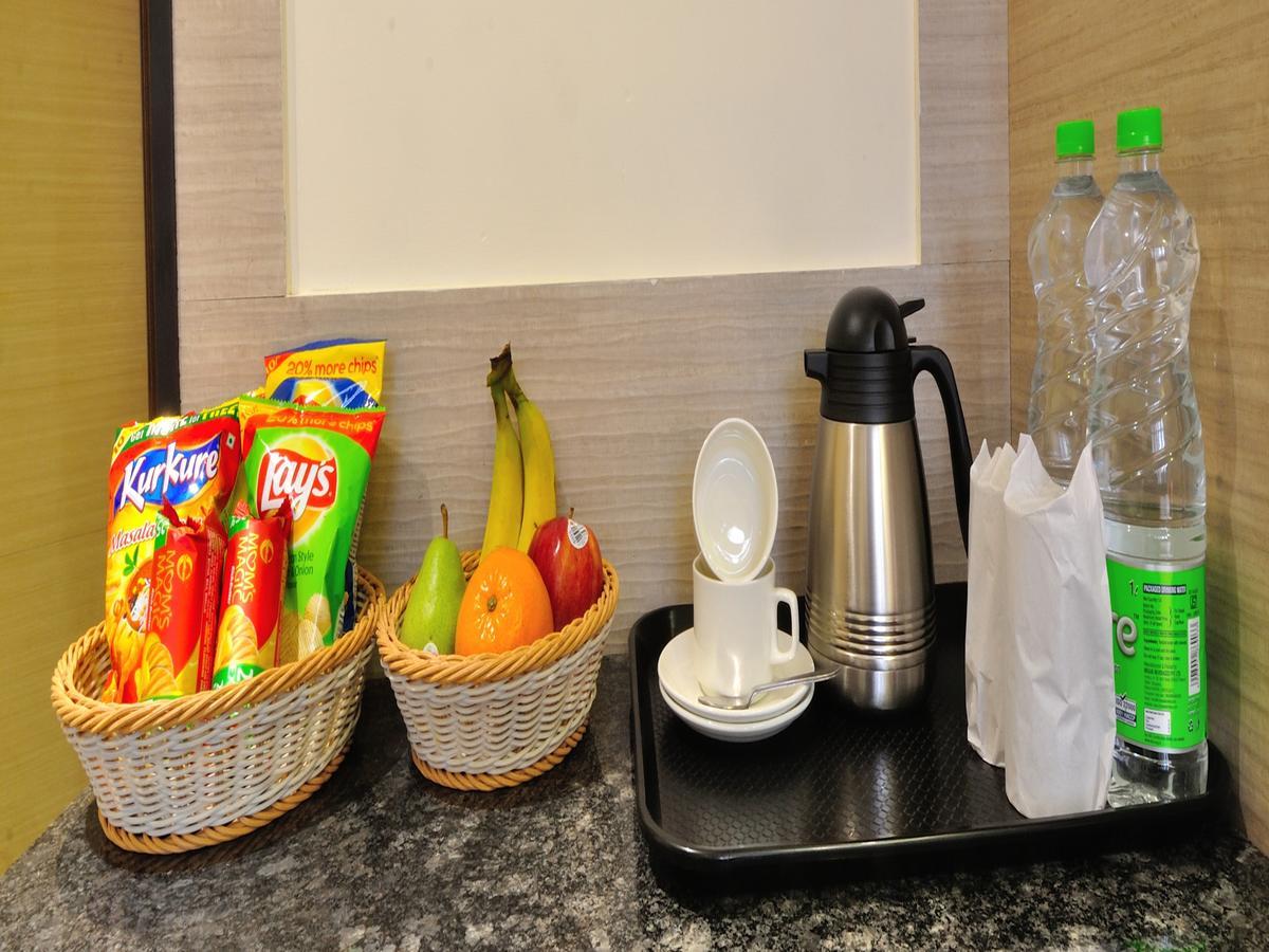 Hotel Royal Grand Yeni Delhi Dış mekan fotoğraf