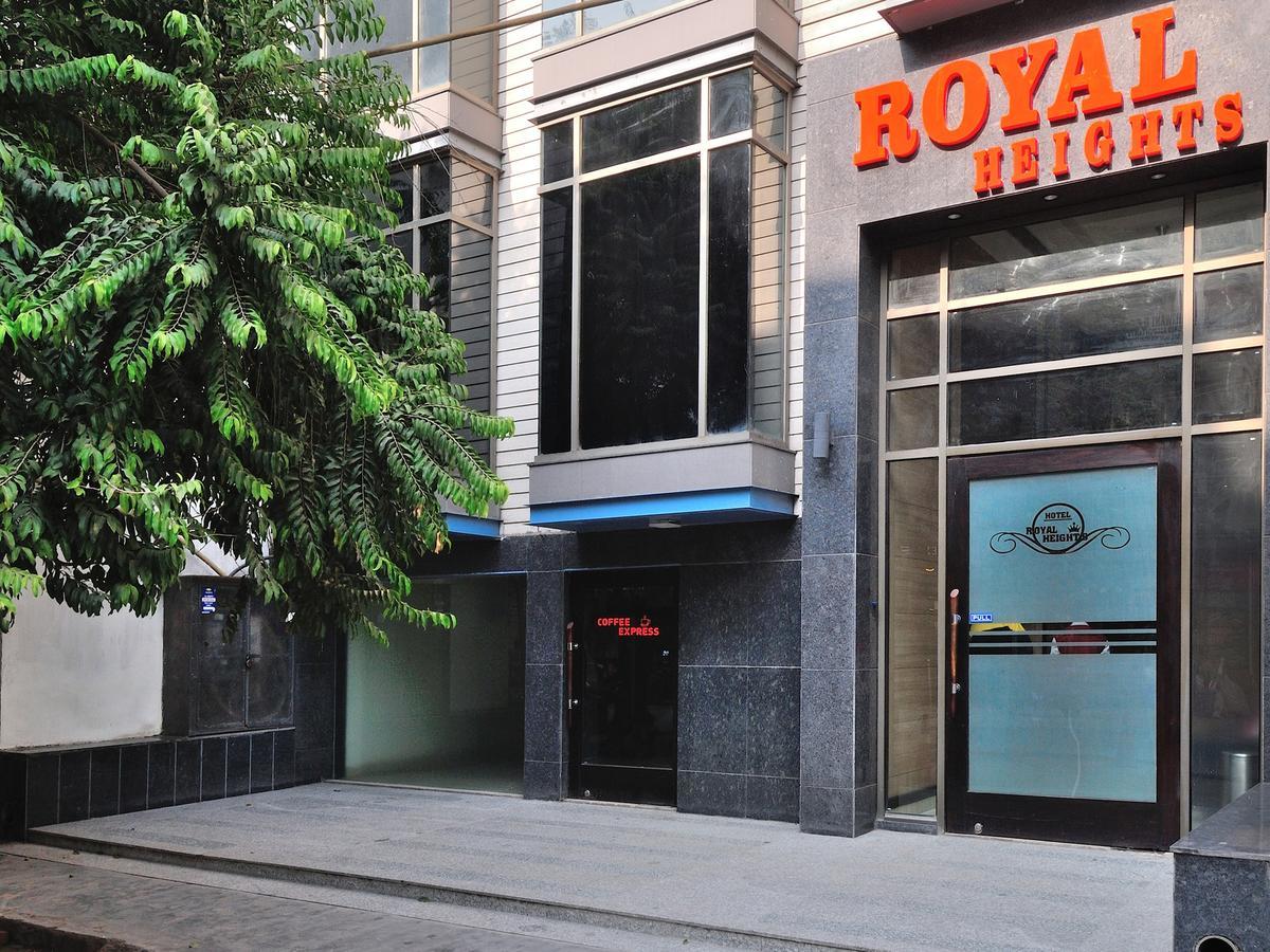 Hotel Royal Grand Yeni Delhi Dış mekan fotoğraf