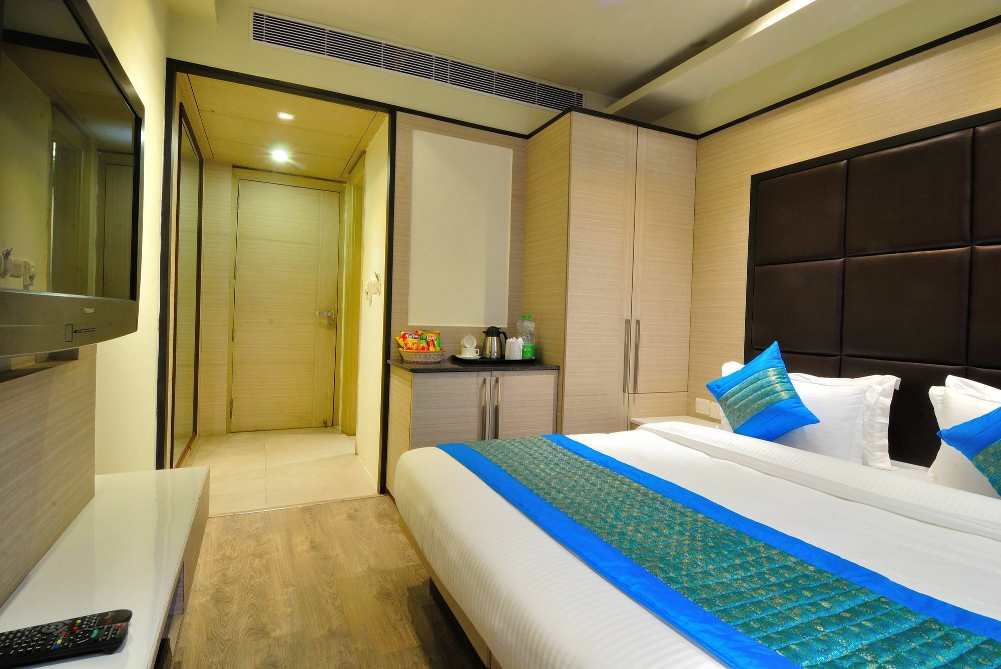 Hotel Royal Grand Yeni Delhi Dış mekan fotoğraf