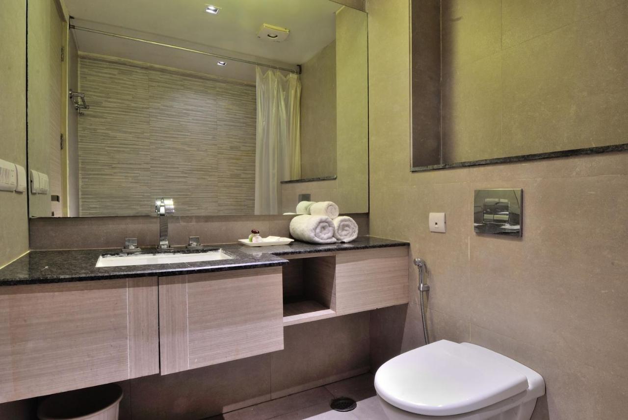 Hotel Royal Grand Yeni Delhi Dış mekan fotoğraf